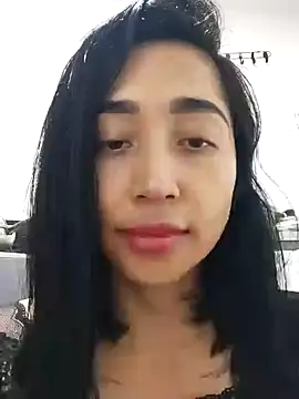 Snapshot of Elowyn chatting on October 4, 2025, 2:57 am Elowyn online show from October 4, 2025, 2:57 am