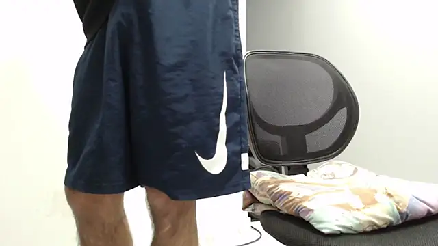 Snapshot of bigdick_monster1 chatting on September 19, 2025, 10:08 am bigdick monster1 online show from September 19, 2025, 10:08 am