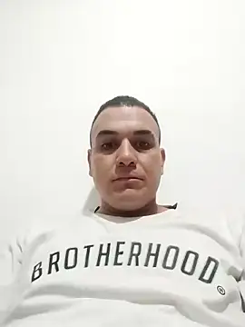 Snapshot of calfran chatting on April 21, 2026, 2:47 am calfran online show from April 21, 2026, 2:47 am