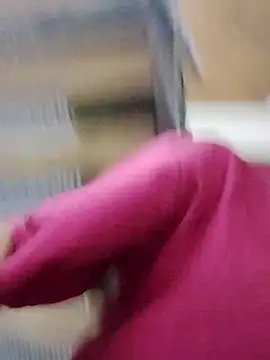 Snapshot of Pichoneterno chatting on February 19, 2026, 11:23 pm Pichoneterno online show from February 19, 2026, 11:23 pm