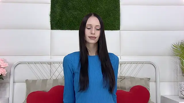 TaraHarris online show from September 19, 2025, 6:39 am