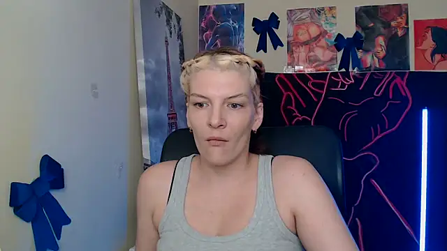 Snapshot of VanessaRey_ chatting on April 5, 2026, 2:46 pm VanessaRey online show from April 5, 2026, 2:46 pm