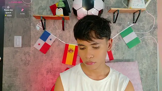 Ethan Westt online show from July 16, 2026, 8:06 pm