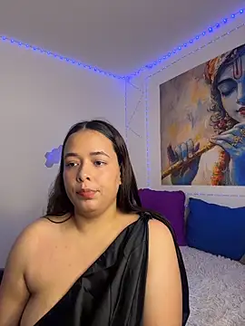 Snapshot of Deepika_padukoneNisha chatting on November 18, 2025, 4:54 pm Deepika padukoneNisha online show from November 18, 2025, 4:54 pm