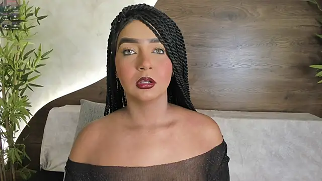 mia lacy  online show from September 29, 2025, 7:30 pm