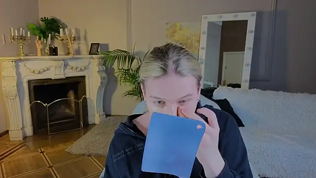 Jes Solar online show from September 16, 2025, 2:29 pm