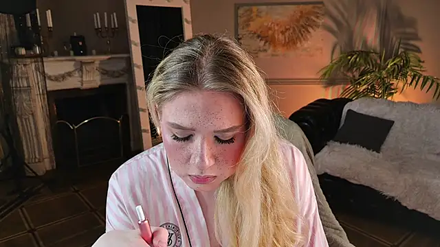 Snapshot of Jes_Solar chatting on May 19, 2026, 9:11 pm Jes Solar online show from May 19, 2026, 9:11 pm