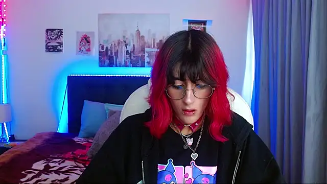 goth minerva online show from November 30, 2025, 1:34 pm