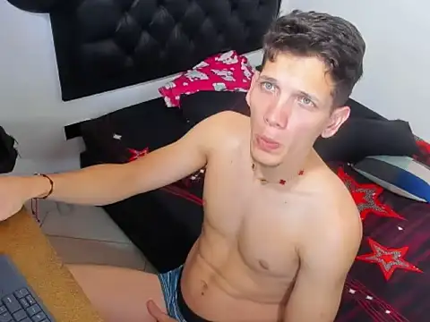 kevinkewman online show from December 15, 2025, 10:54 am