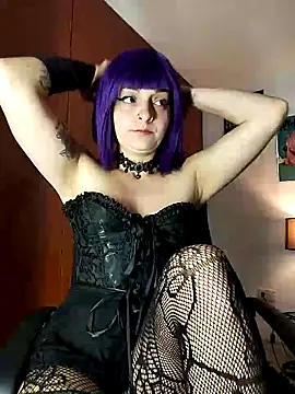 Snapshot of KARINNA__RAVEN chatting on September 11, 2025, 5:02 pm KARINNA  RAVEN online show from September 11, 2025, 5:02 pm