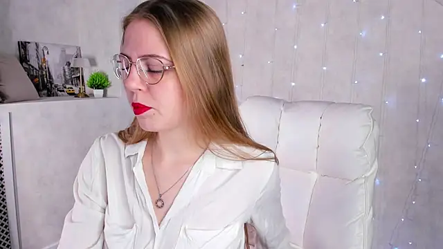 Joann Shermann online show from December 22, 2025, 1:17 am