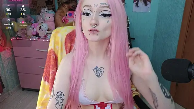 Manuela unicorn online show from December 16, 2025, 8:46 pm