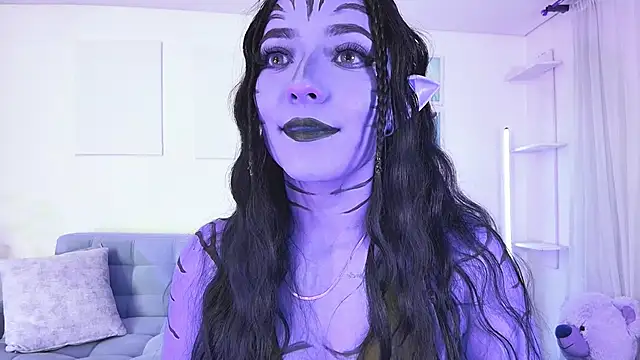 ariana bae  online show from October 31, 2025, 1:02 am