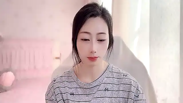 Snapshot of anjila888 chatting on November 15, 2025, 3:43 am anjila888 online show from November 15, 2025, 3:43 am