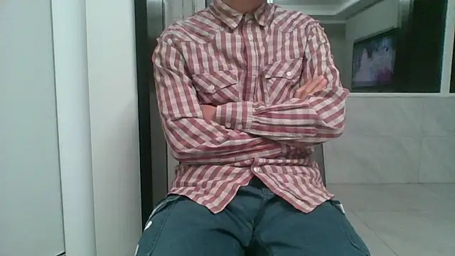 Snapshot of nole_china7 chatting on April 8, 2026, 12:28 pm nole china7 online show from April 8, 2026, 12:28 pm