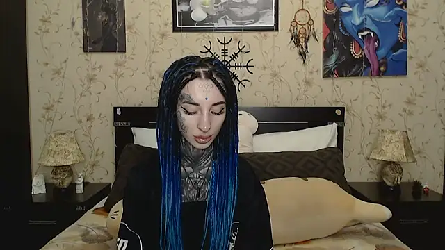 Snapshot of Velvetbat chatting on February 1, 2026, 7:06 am Velvetbat online show from February 1, 2026, 7:06 am