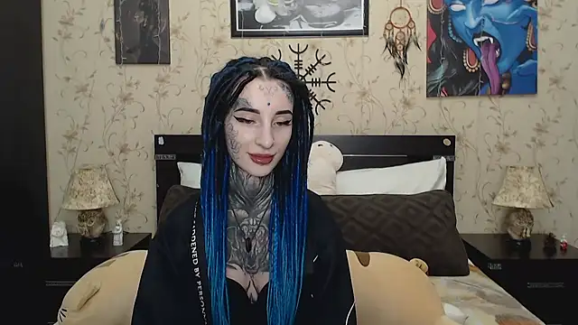 Snapshot of Velvetbat chatting on February 14, 2026, 6:24 am Velvetbat online show from February 14, 2026, 6:24 am