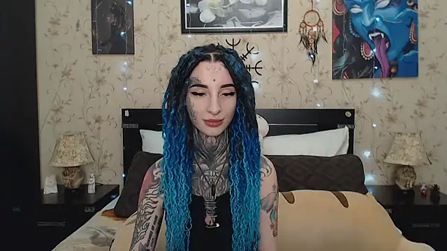 Velvetbat online show from March 12, 2026, 7:12 am