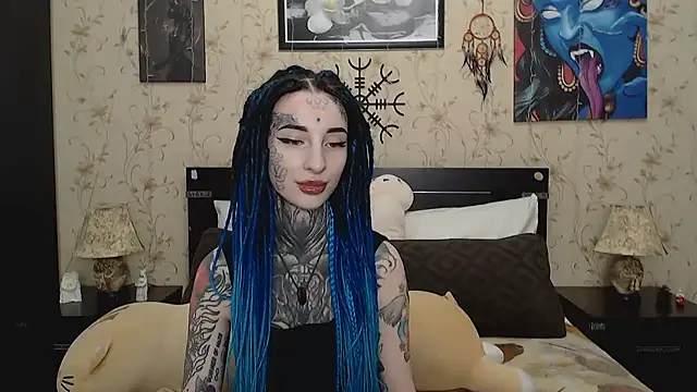 Snapshot of Velvetbat chatting on February 12, 2026, 6:57 am Velvetbat online show from February 12, 2026, 6:57 am