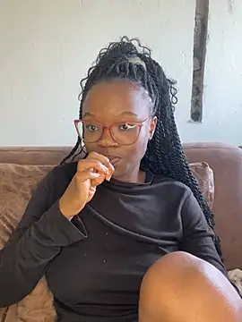 YummyMelanin117 online show from February 11, 2026, 8:58 am