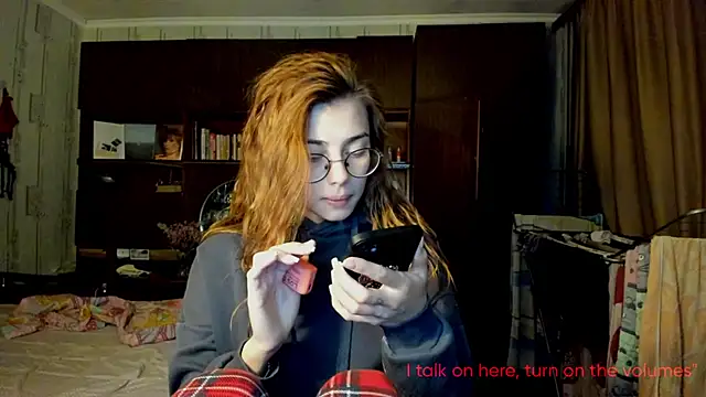 AngelaSwan online show from October 18, 2025, 3:14 pm