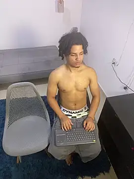 Snapshot of samxx_muscle chatting on April 20, 2026, 1:56 pm samxx muscle online show from April 20, 2026, 1:56 pm