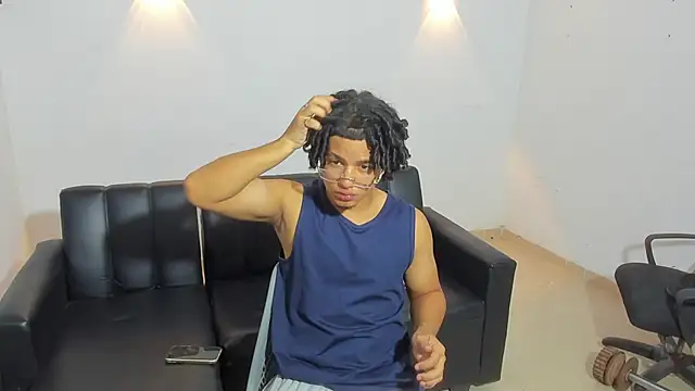 Snapshot of samxx_muscle chatting on May 14, 2026, 12:57 pm samxx muscle online show from May 14, 2026, 12:57 pm