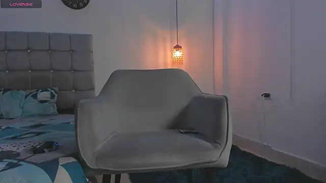 Snapshot of samxx_muscle chatting on November 26, 2025, 2:17 pm samxx muscle online show from November 26, 2025, 2:17 pm