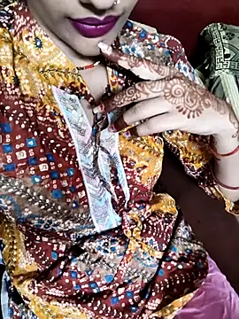 Snapshot of Eshwari_Chopra chatting on October 10, 2025, 4:24 am Eshwari Chopra online show from October 10, 2025, 4:24 am