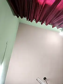 Snapshot of Eshwari_Chopra chatting on September 18, 2025, 4:15 am Eshwari Chopra online show from September 18, 2025, 4:15 am