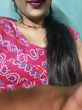 Snapshot of Eshwari_Chopra chatting on April 29, 2026, 1:04 pm Eshwari Chopra online show from April 29, 2026, 1:04 pm