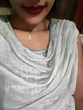 Snapshot of Eshwari_Chopra chatting on November 23, 2025, 6:34 am Eshwari Chopra online show from November 23, 2025, 6:34 am