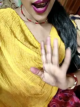 Snapshot of Eshwari_Chopra chatting on September 13, 2025, 5:24 pm Eshwari Chopra online show from September 13, 2025, 5:24 pm