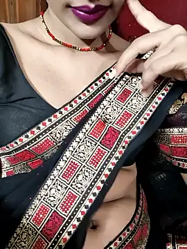 Snapshot of Eshwari_Chopra chatting on September 19, 2025, 4:33 pm Eshwari Chopra online show from September 19, 2025, 4:33 pm