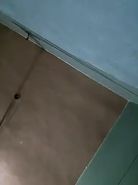 Snapshot of Eshwari_Chopra chatting on October 29, 2025, 11:31 am Eshwari Chopra online show from October 29, 2025, 11:31 am