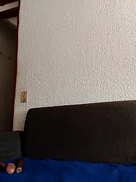 Snapshot of dulcewitch chatting on October 17, 2025, 7:15 pm dulcewitch online show from October 17, 2025, 7:15 pm