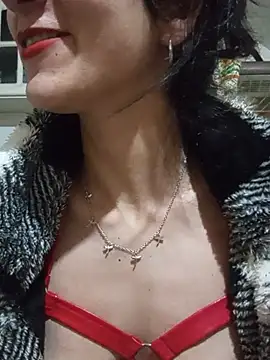 Snapshot of Camilitah chatting on July 18, 2026, 5:49 am Camilitah online show from July 18, 2026, 5:49 am