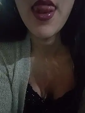 Snapshot of Camilitah chatting on August 1, 2026, 4:43 am Camilitah online show from August 1, 2026, 4:43 am