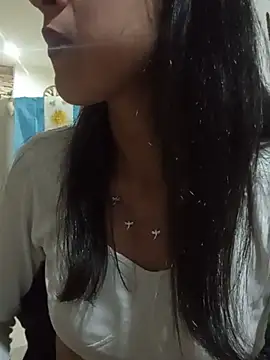Snapshot of Camilitah chatting on July 28, 2026, 5:37 am Camilitah online show from July 28, 2026, 5:37 am