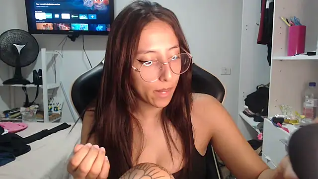 babygirlfree online show from March 17, 2026, 2:03 am