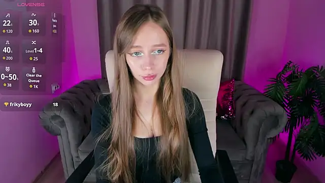 Snapshot of Amy_Waynee chatting on November 28, 2025, 4:18 pm Amy Waynee online show from November 28, 2025, 4:18 pm