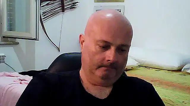 Snapshot of Alexis_Bull chatting on May 25, 2026, 2:38 pm Alexis Bull online show from May 25, 2026, 2:38 pm