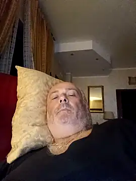 Snapshot of Alexis_Bull chatting on September 11, 2025, 10:54 pm Alexis Bull online show from September 11, 2025, 10:54 pm