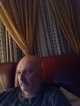 Snapshot of Alexis_Bull chatting on May 12, 2026, 11:11 pm Alexis Bull online show from May 12, 2026, 11:11 pm