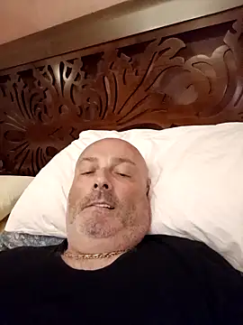 Snapshot of Alexis_Bull chatting on September 19, 2025, 6:34 pm Alexis Bull online show from September 19, 2025, 6:34 pm