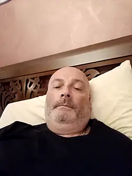 Snapshot of Alexis_Bull chatting on September 20, 2025, 8:08 am Alexis Bull online show from September 20, 2025, 8:08 am