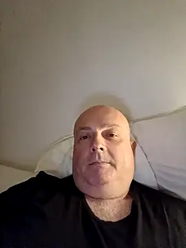 Snapshot of Alexis_Bull chatting on March 21, 2026, 11:19 pm Alexis Bull online show from March 21, 2026, 11:19 pm