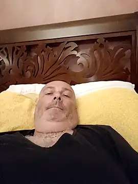 Snapshot of Alexis_Bull chatting on September 10, 2025, 2:49 pm Alexis Bull online show from September 10, 2025, 2:49 pm