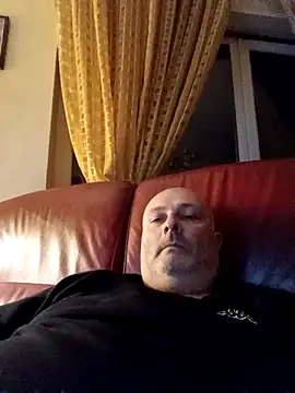 Snapshot of Alexis_Bull chatting on March 23, 2025, 1:09 am Alexis Bull online show from March 23, 2025, 1:09 am