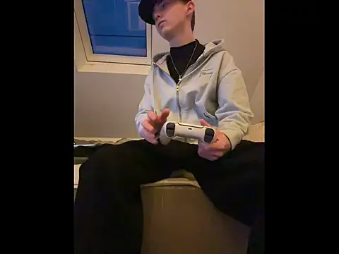 colar55x online show from February 5, 2026, 5:09 pm